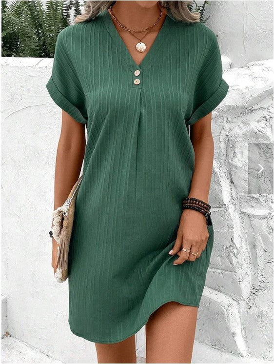 Women's Solid Color Pullover Comfort Casual Button Dresses