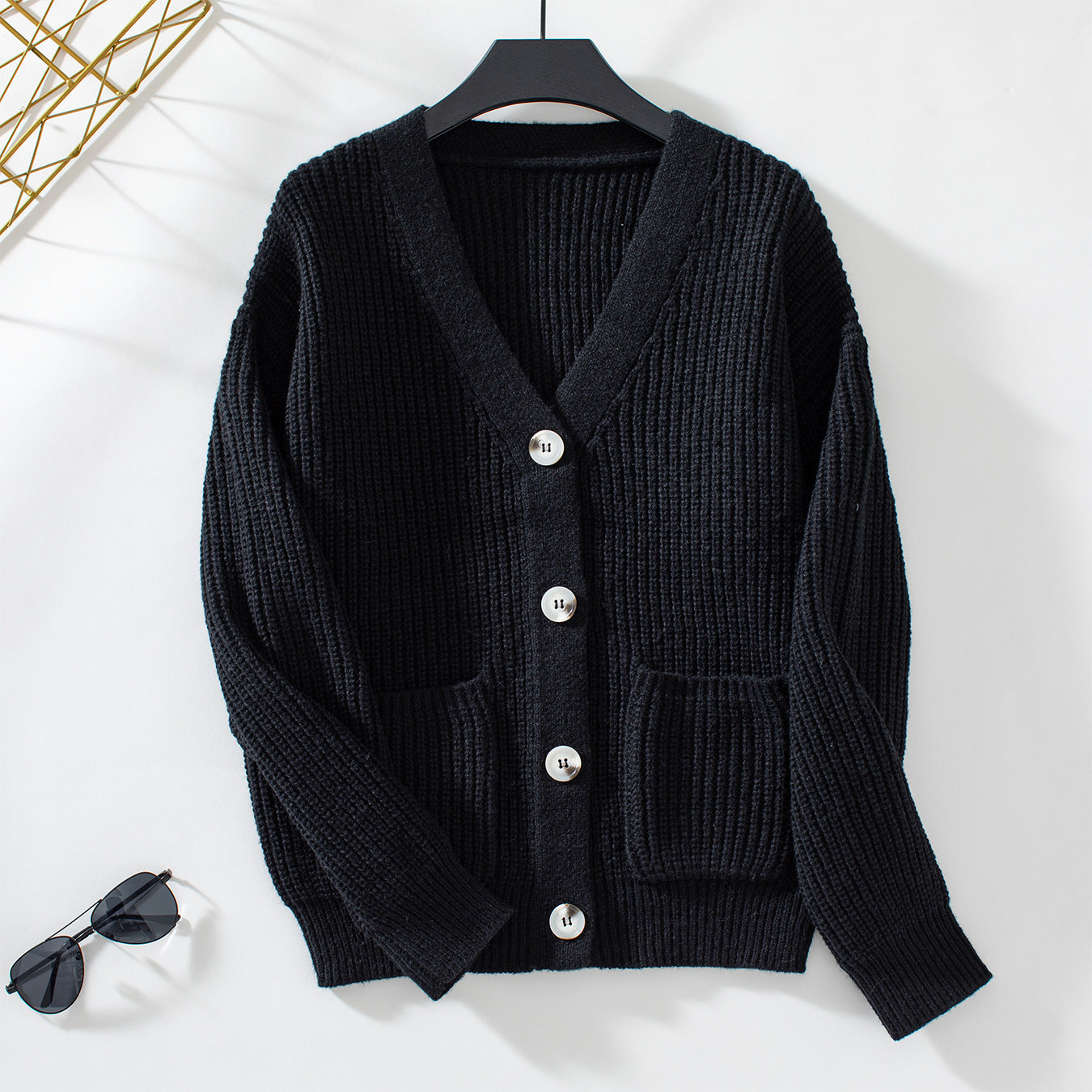 Women's Loose Casual Solid Color Single-breasted Knitted Sweaters