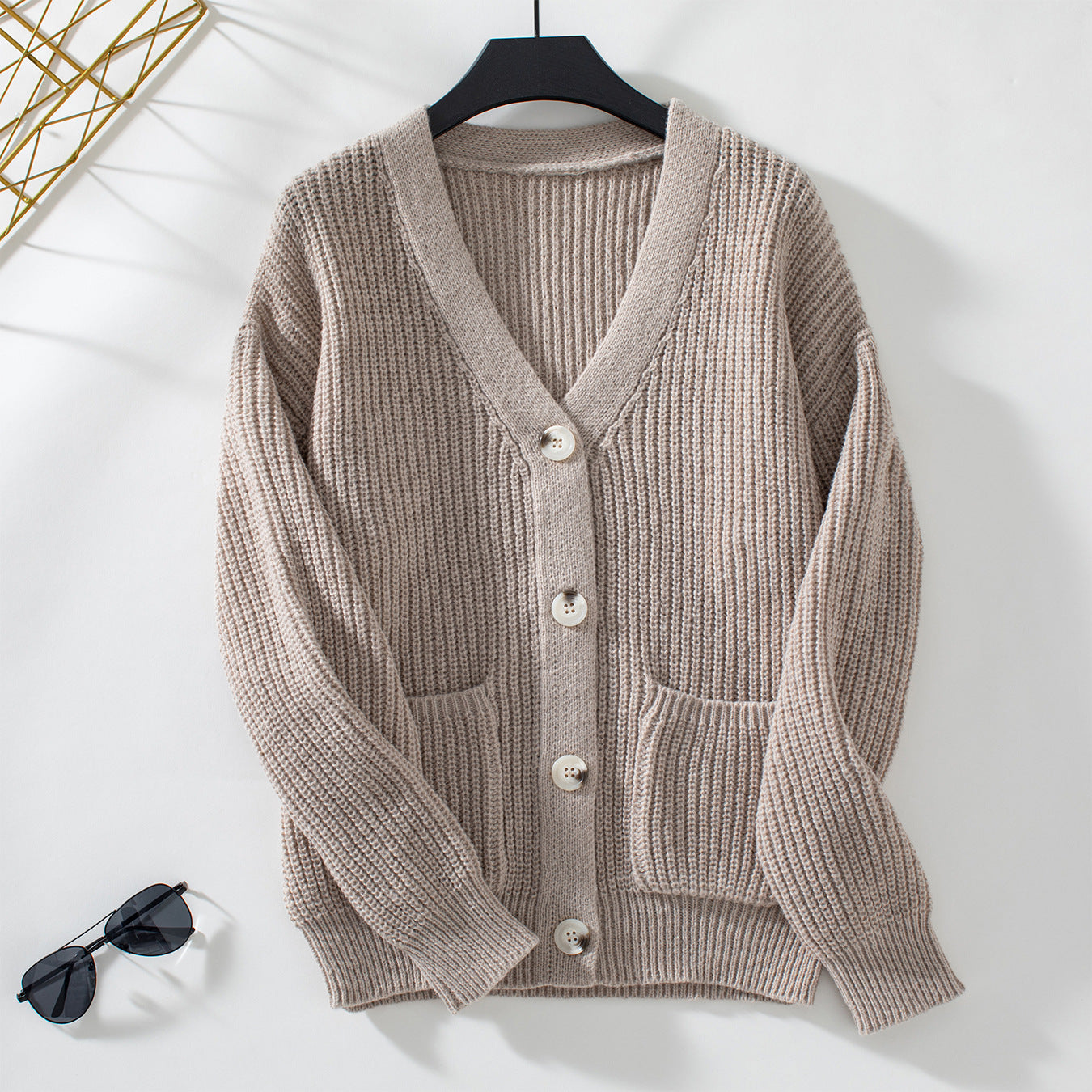 Women's Loose Casual Solid Color Single-breasted Knitted Sweaters