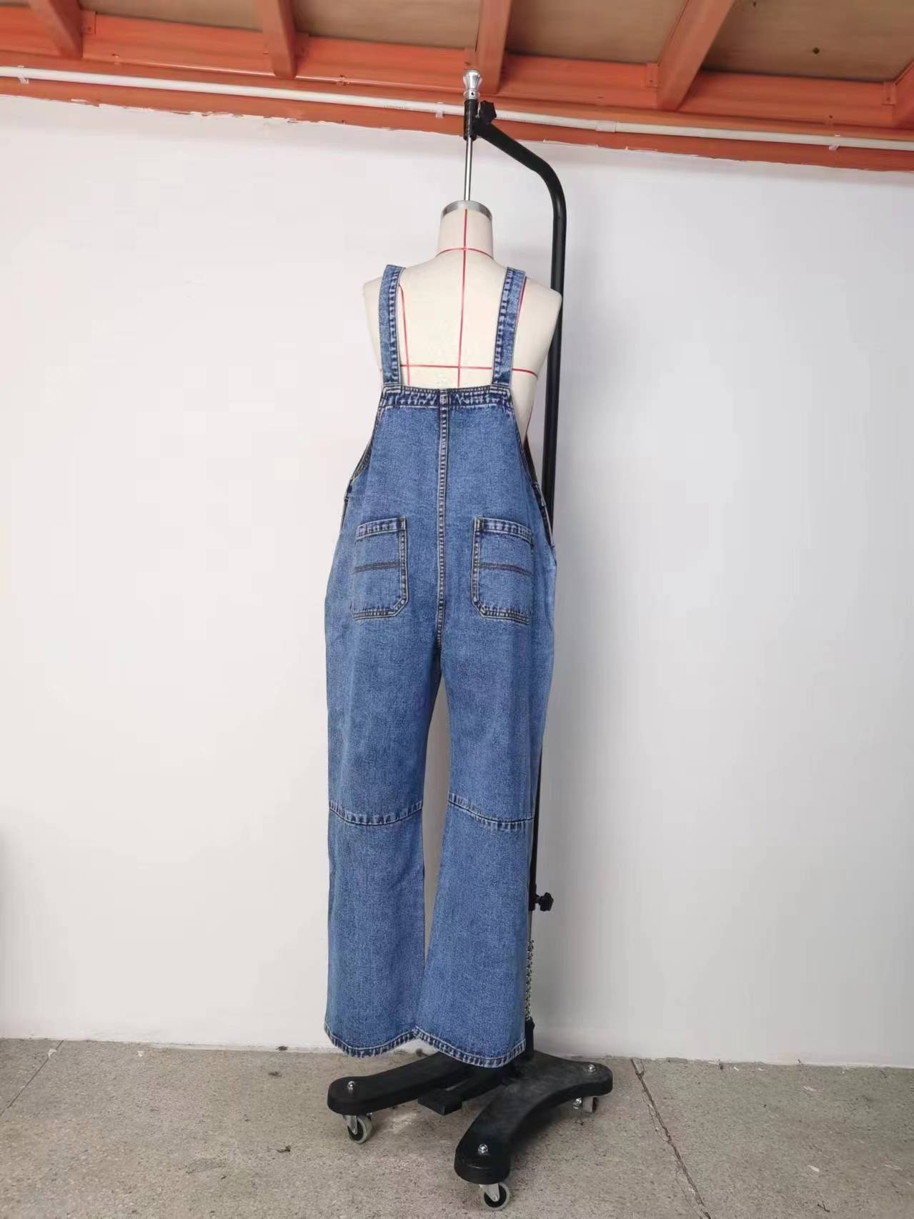 Charming Innovative Unique Trend Shoulder Strap Jeans