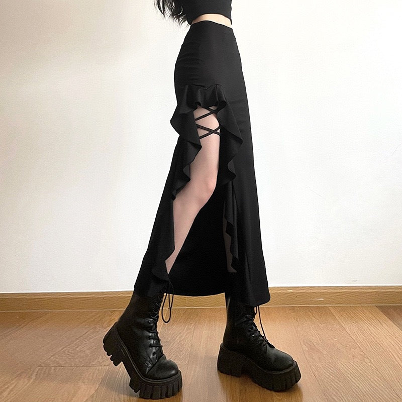 Summer Wear Irregular Wooden Ear Side Slit Black Skirts