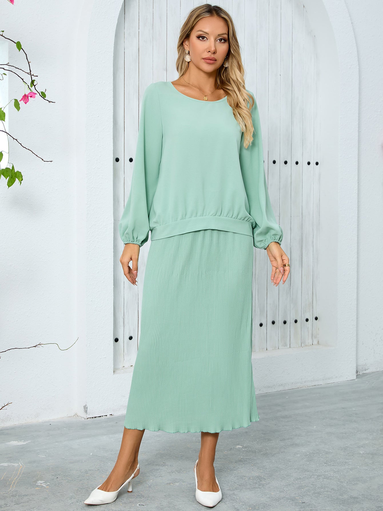 Women's Casual Round Neck Long Sleeve Pleated Suits