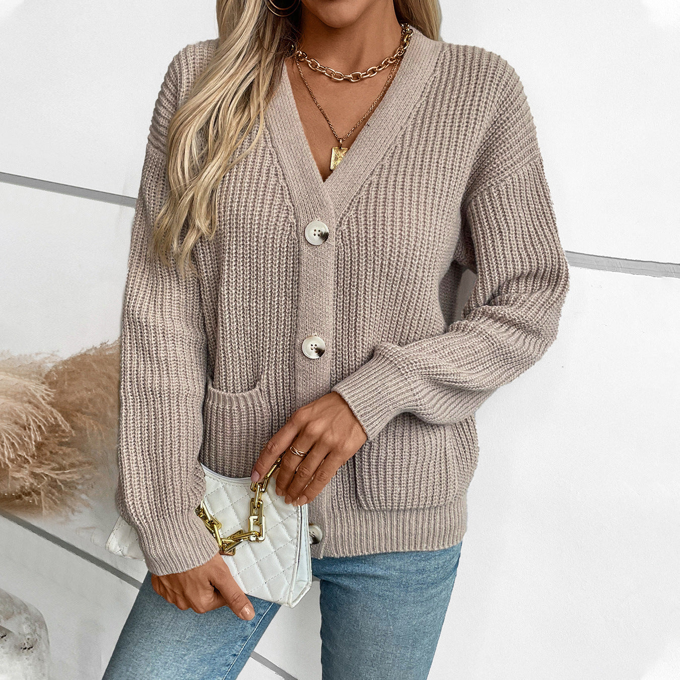 Women's Loose Casual Solid Color Single-breasted Knitted Sweaters