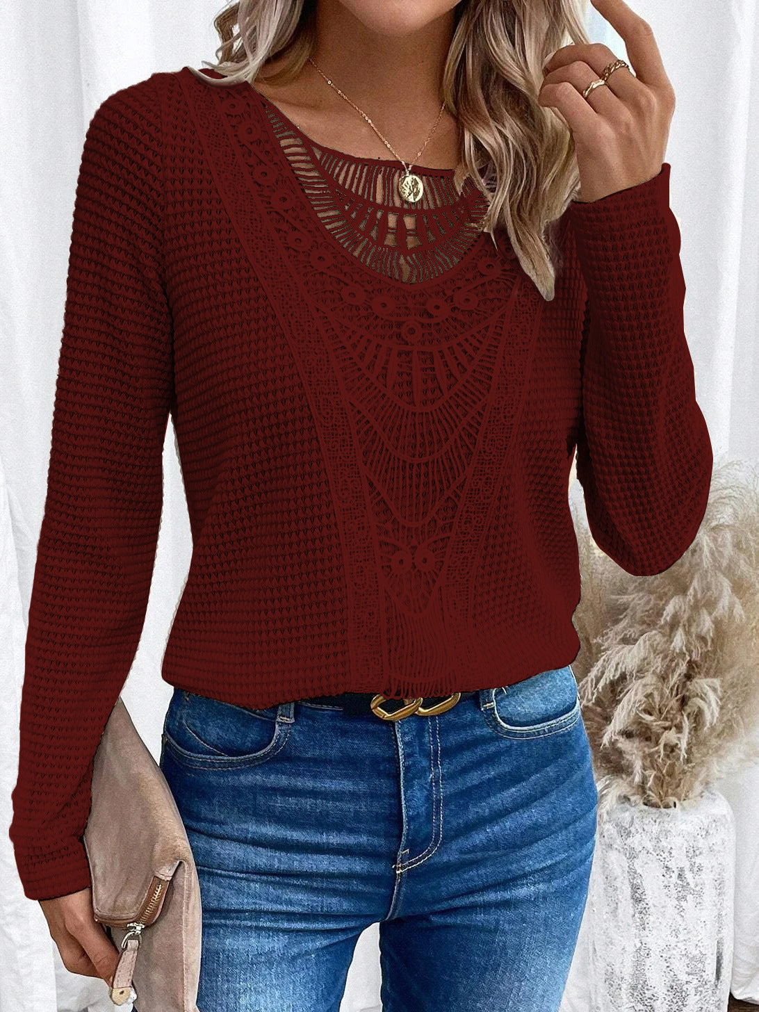 Women's Solid Color Lace Patchwork Round Neck Blouses