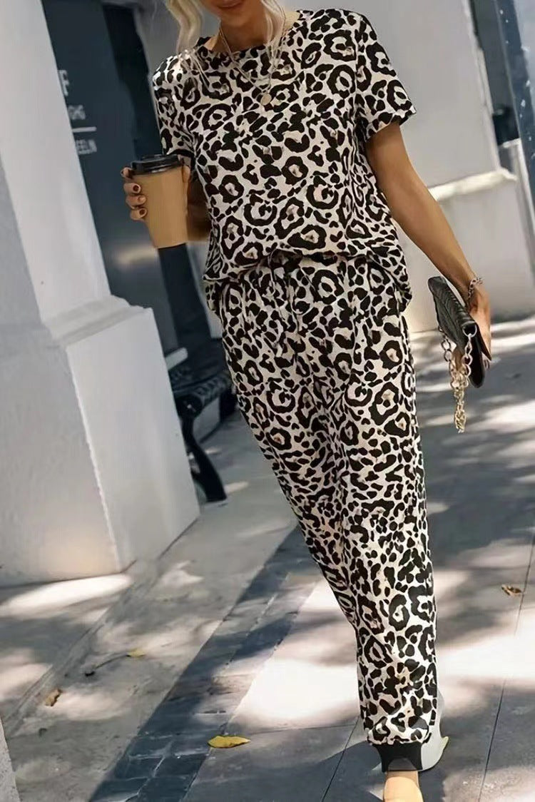 Women's Summer Leopard Print Round Neck Sleeve Suits