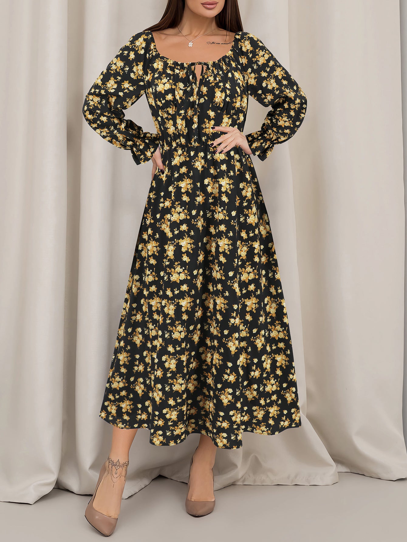 Robe élégante et gracieuse à manches lanternes, design tendance, robes carrées